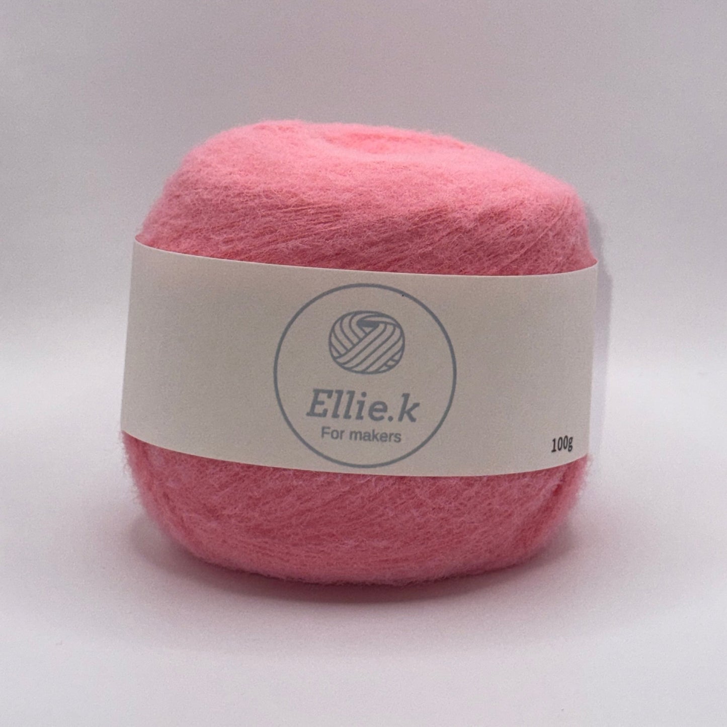 Marshmallow yarn - Ellie.k