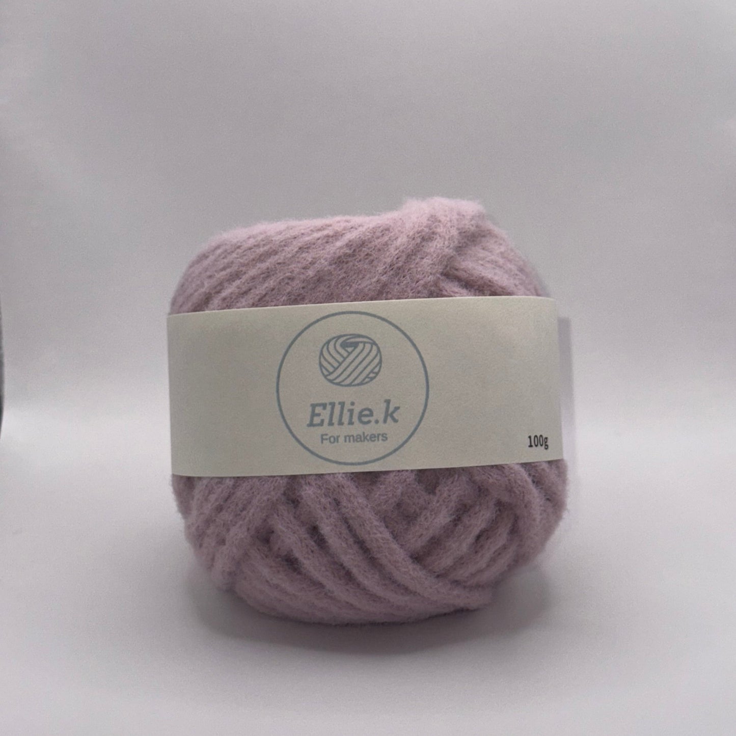 Mochi yarn - Ellie.k