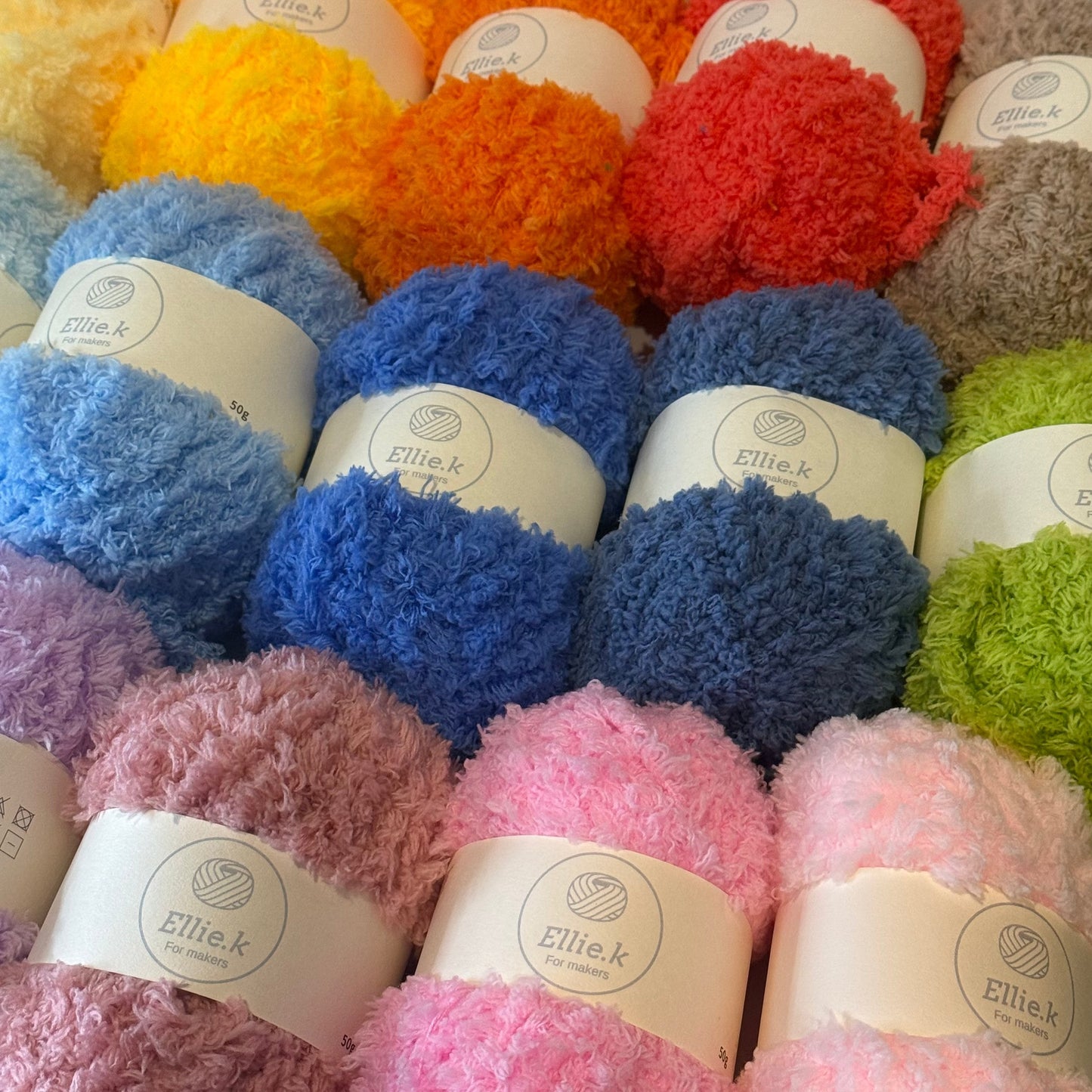 Velvet yarn - Ellie.k