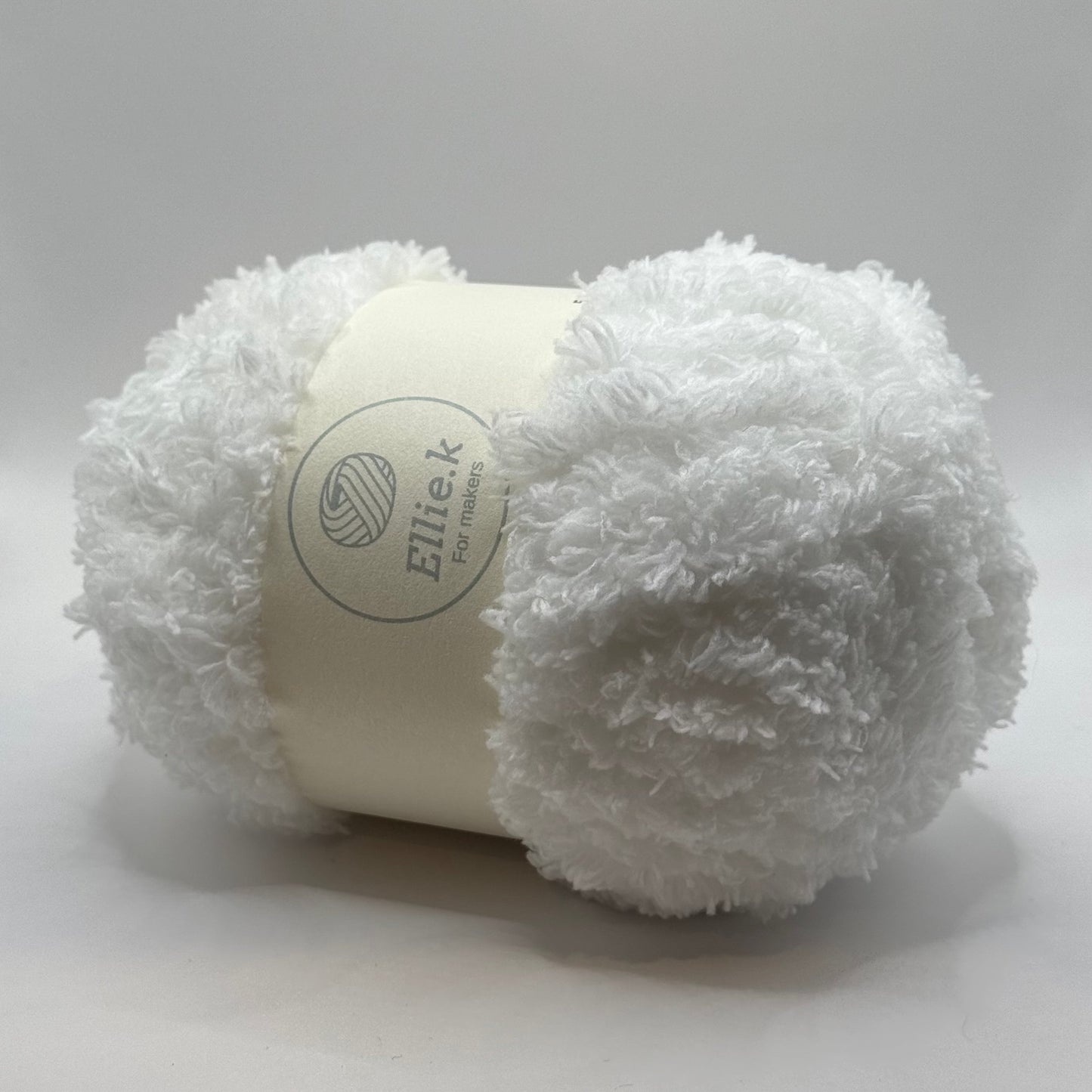 Velvet yarn - Ellie.k