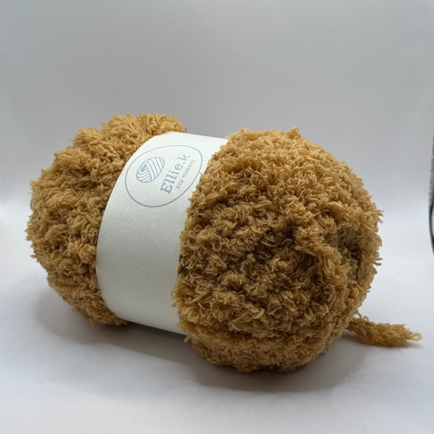 Velvet yarn - Ellie.k