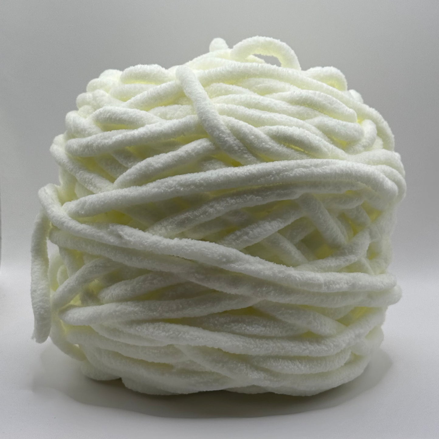 Chenille yarn - Ellie.k