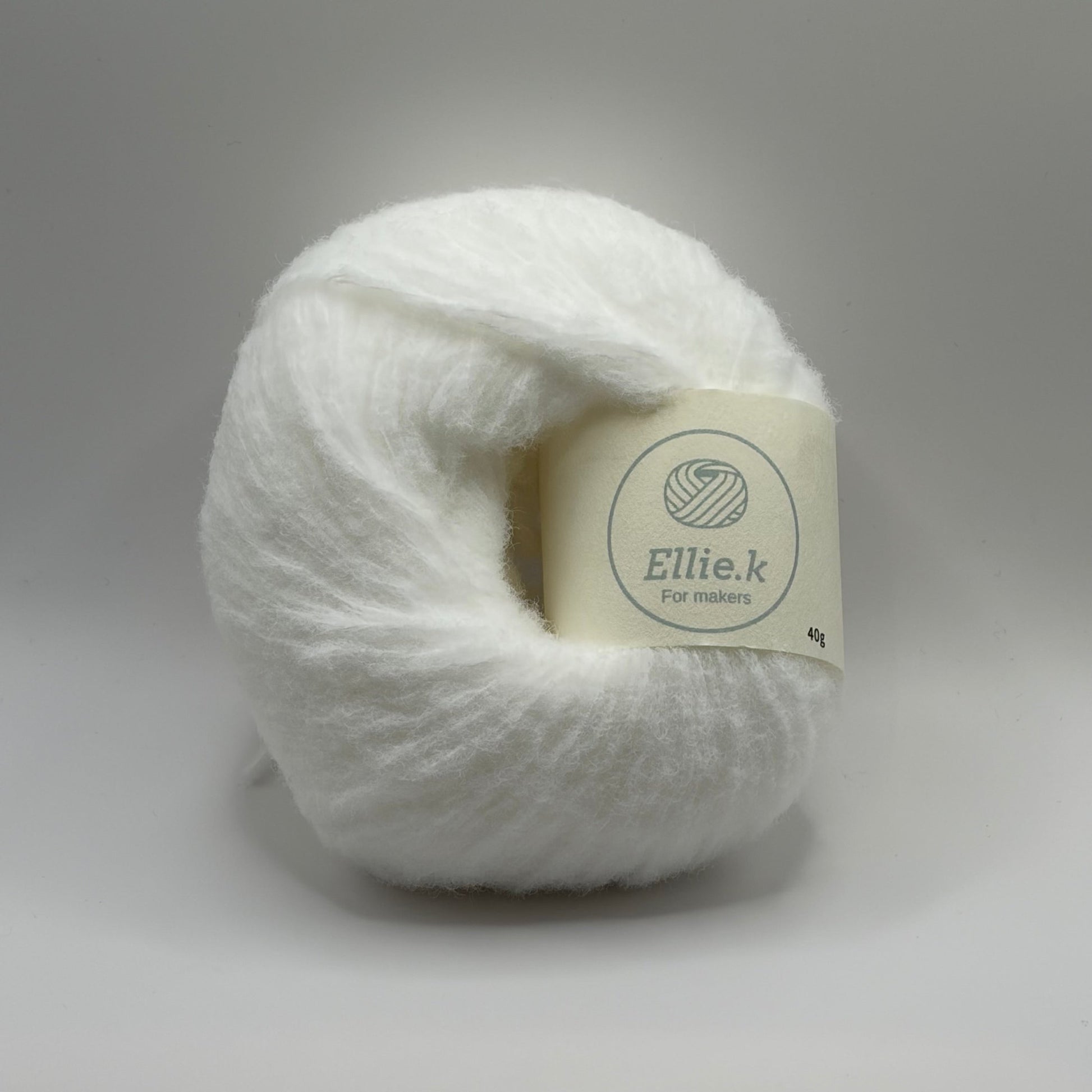 Marshmellow yarn - Ellie.k