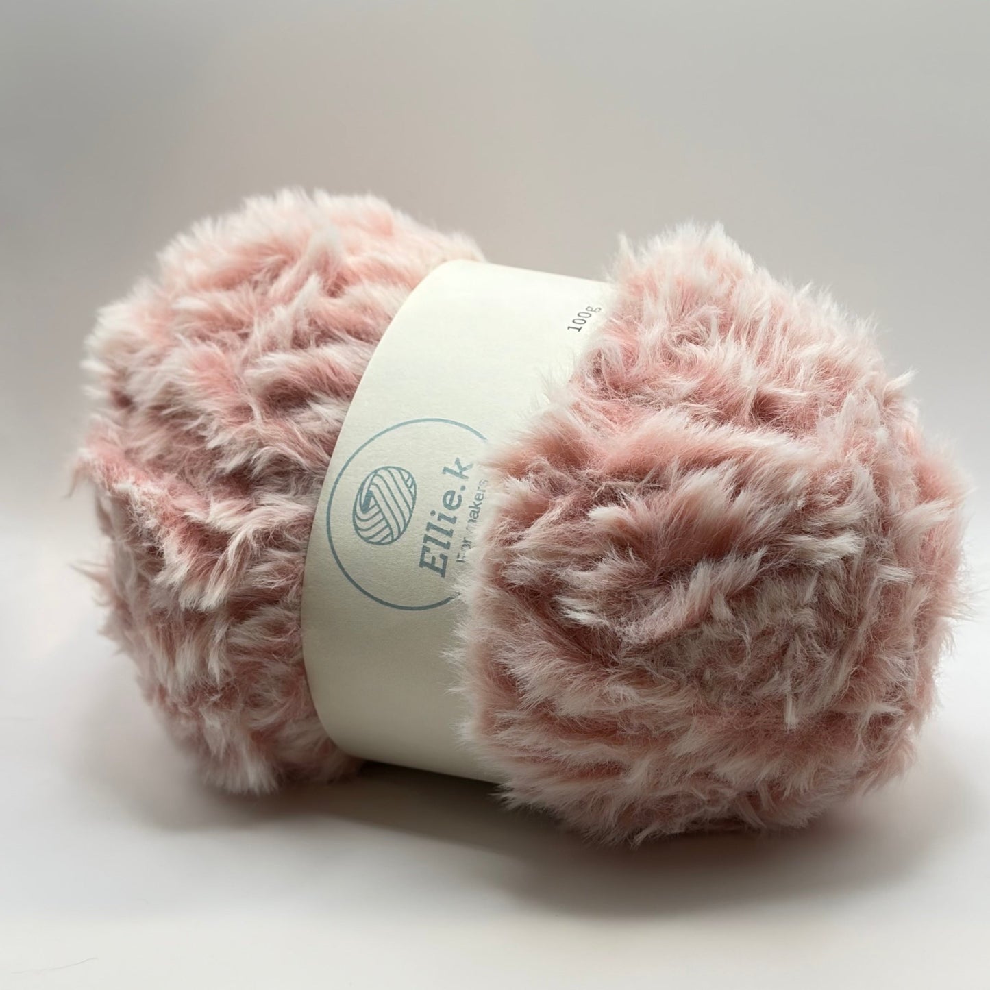 Faux Fur Yarn - Ellie.k