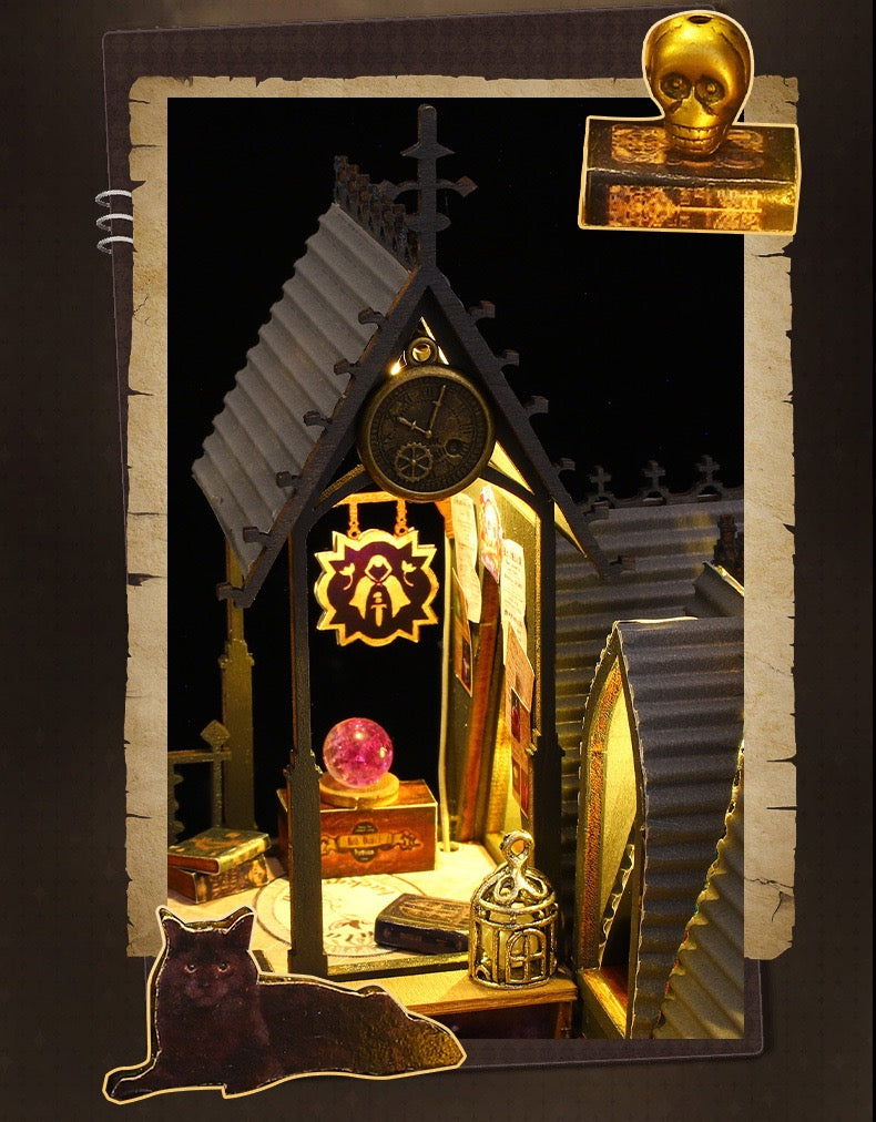 Luna's Magic House - Ellie.k