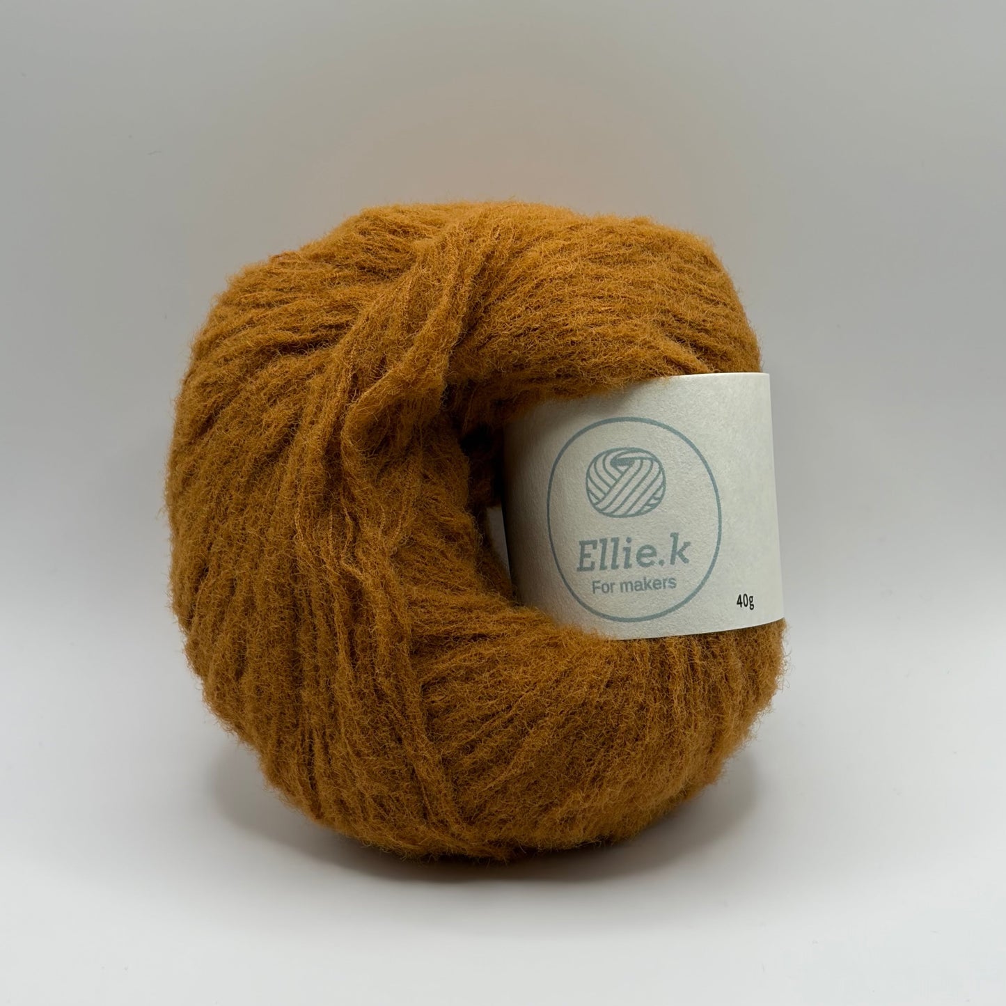 Marshmellow yarn - Ellie.k