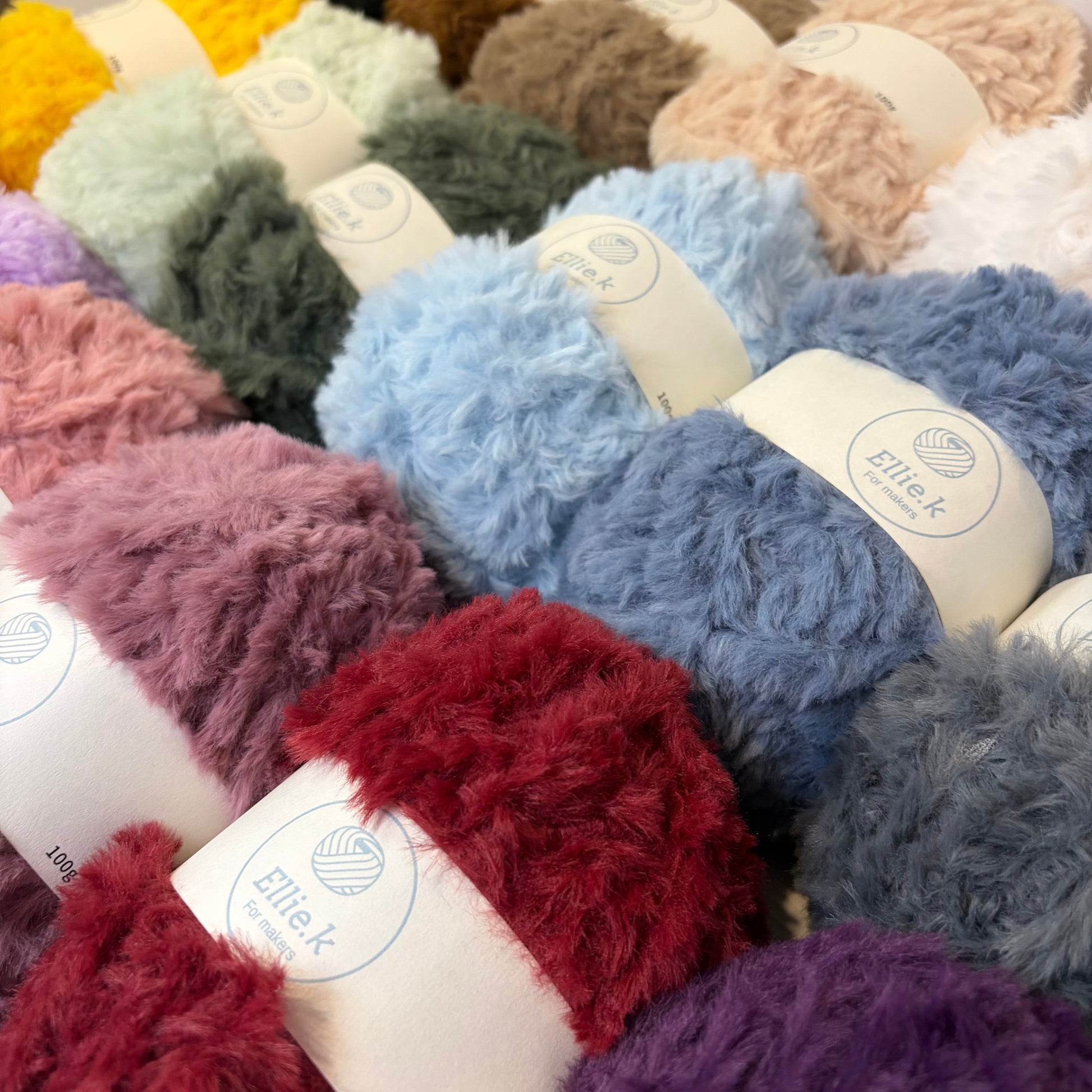 Faux Fur Yarn - Ellie.k